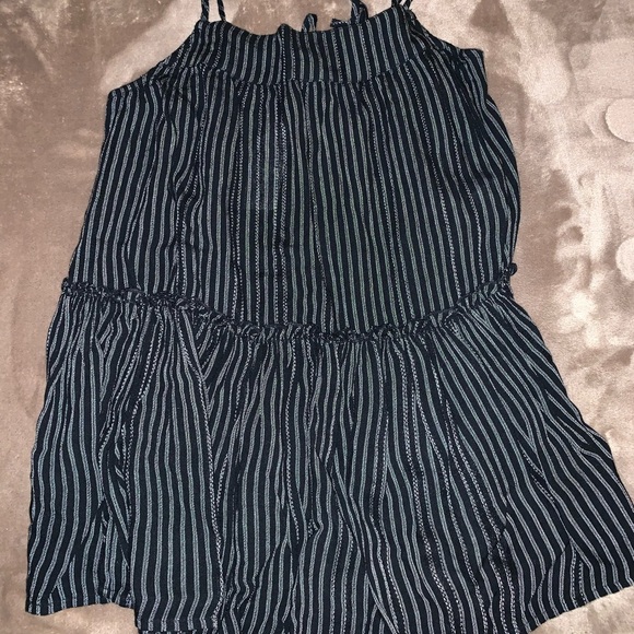 American Eagle Outfitters Tops - American Eagle Black and White Blouse